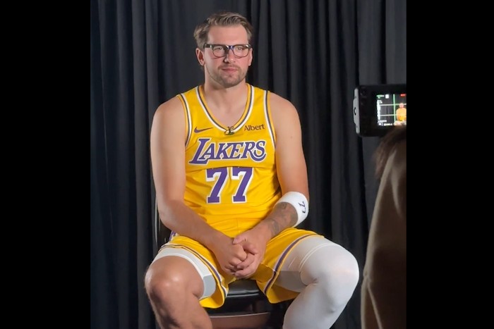 Wake-Up: Lakers i Warriors chcą bronić. NBA „chce” uciąć floping